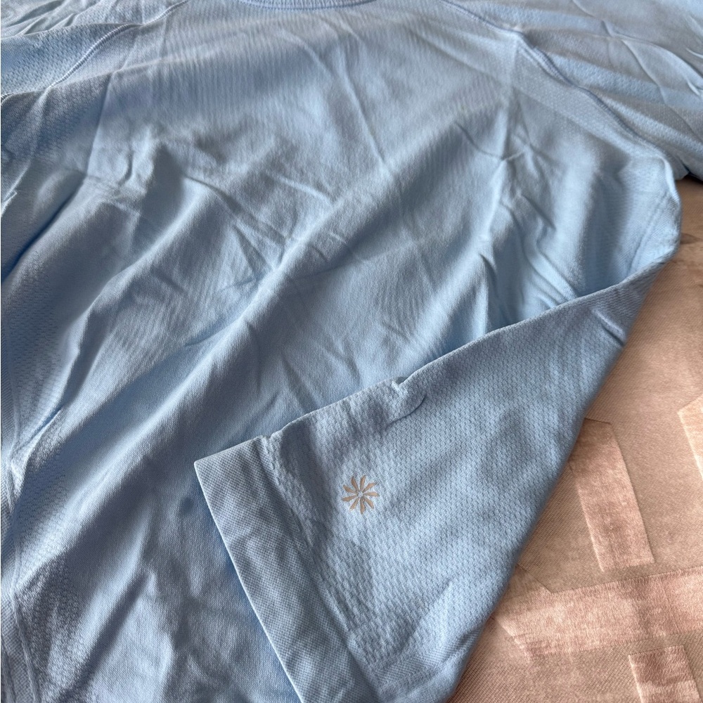 Athleta long sleeve - waist length